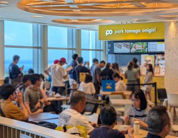 ポーたま 那覇空港国際線フードコート店