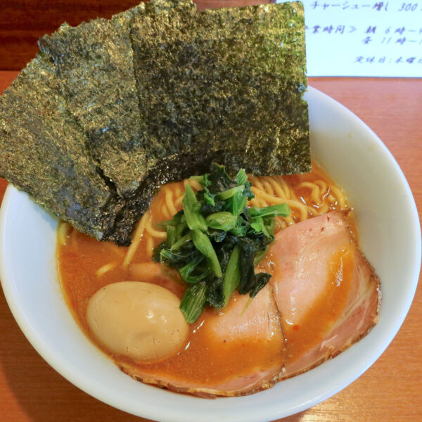 豚骨味噌らーめん（950円）＋煮玉子（150円）