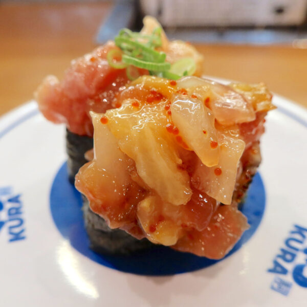 特盛海鮮軍艦(120円)