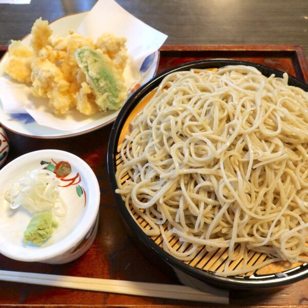 とり天そば（1,200円）＋大盛（300円）