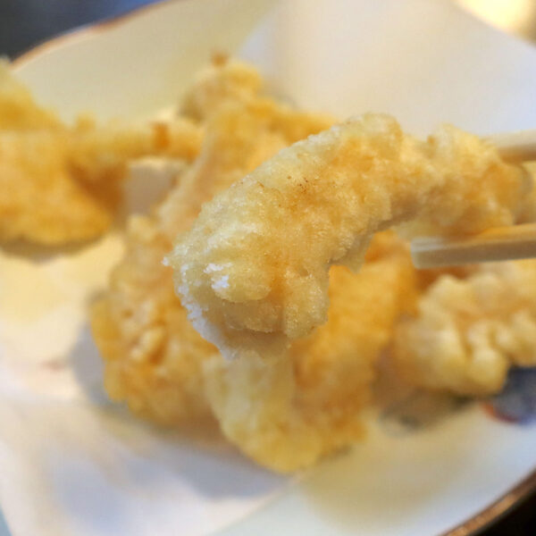 とり天は塩でいただく