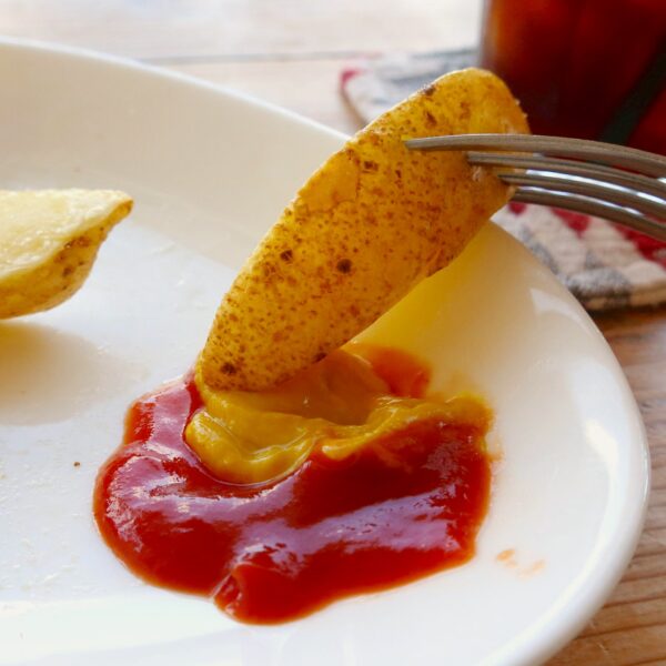 ケチャップ&マスタードで