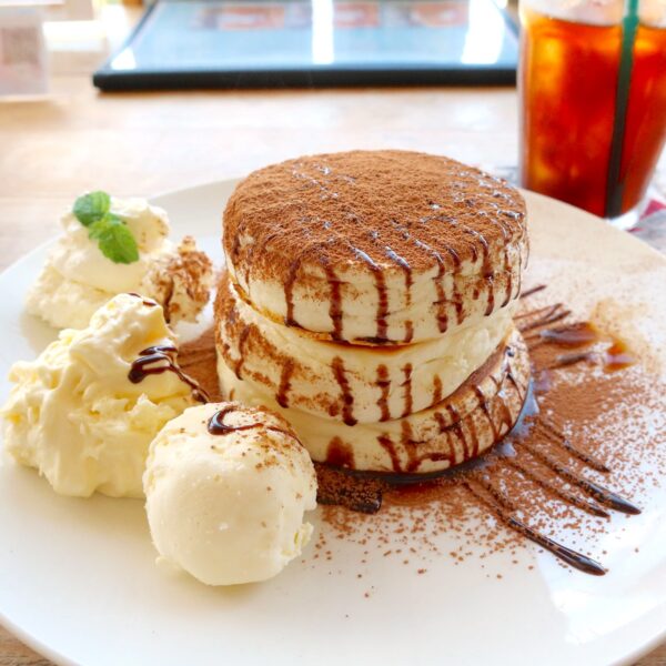 ティラミスパンケーキとドリンクセット(1,400円)