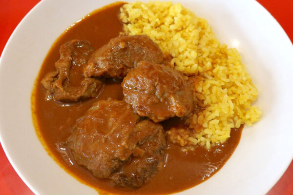 那覇のカジュアルフレンチ「Koba’s」であぐー豚の頬肉カレー 前菜つき