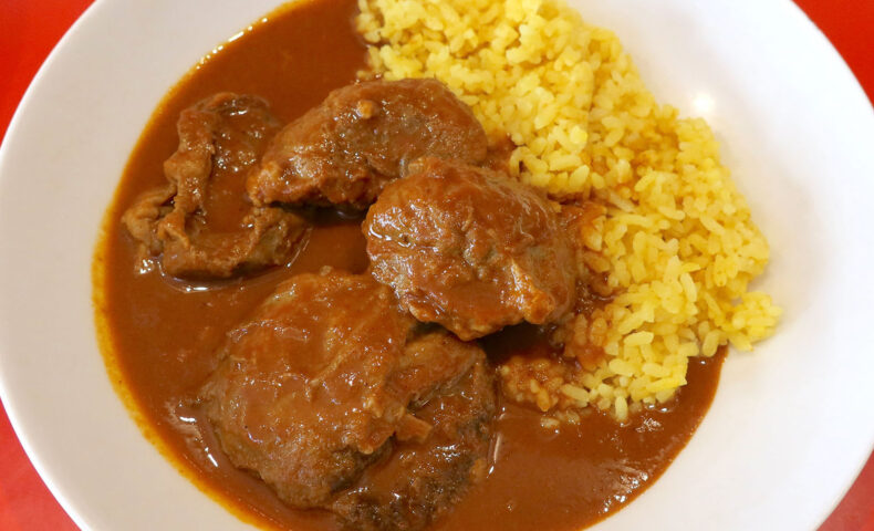 那覇のカジュアルフレンチ「Koba’s」であぐー豚の頬肉カレー 前菜つき