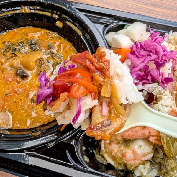 スパイシートマトと島野菜カリー