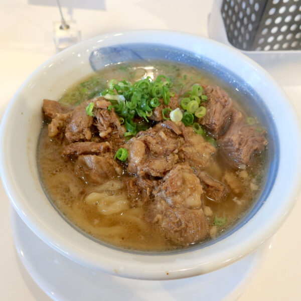 牛そば 小（980円）