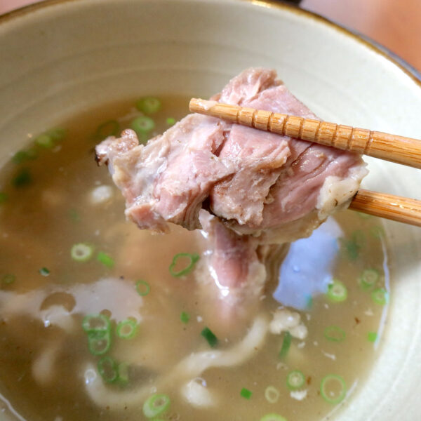 お肉はホロホロ