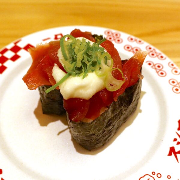 まぐろ山かけ軍艦(120円)