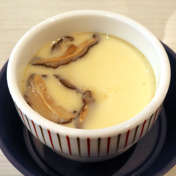 焼津産かつおだしの特製茶碗蒸し（190円）