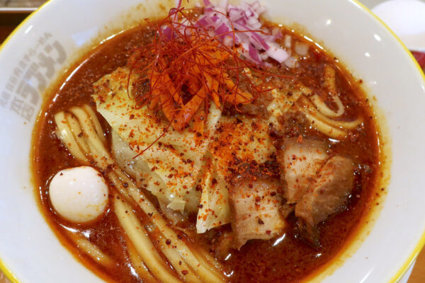 那覇・泉崎「トルネコパーパ」の限定・スパスパスパイシーカレー＆ライス