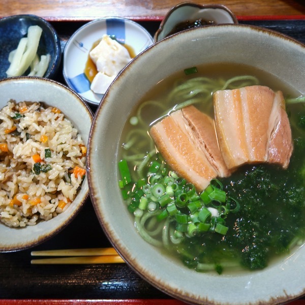 アーサそばセット（980円）