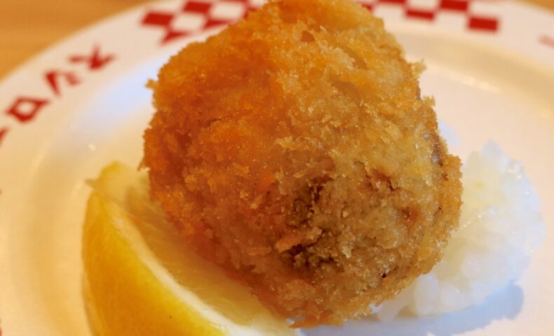 「スシロー」で人生で初めて食べたまるごとアワビのフライにぎり