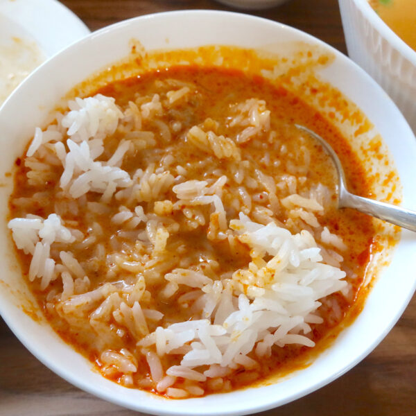 ライスはカレーに