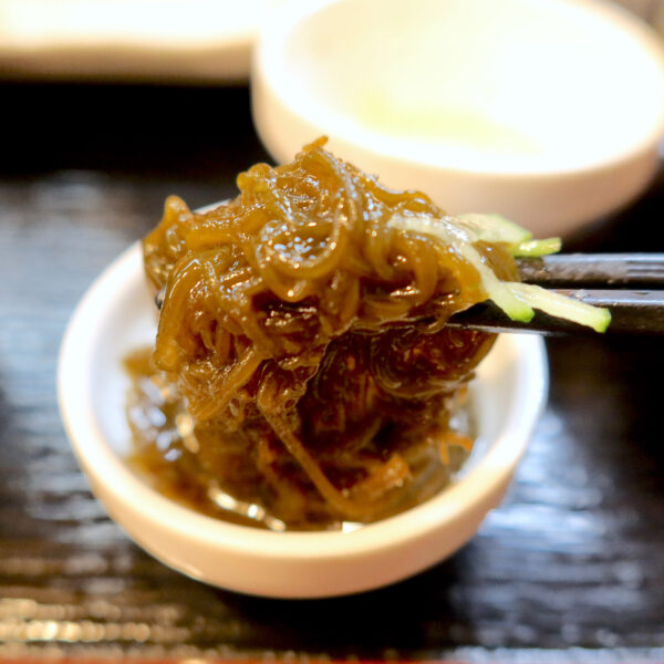 もずくで締める