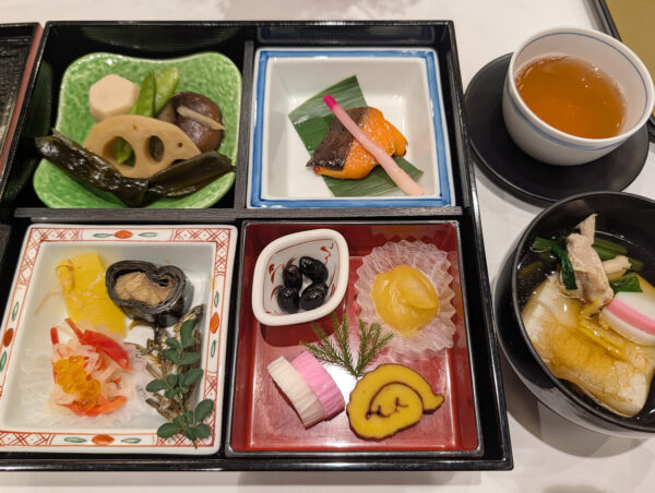 2026年 元旦のおせちとお雑煮