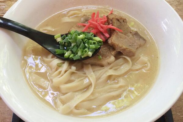 首里「首里ほりかわ」でユニークな豚・SOBA