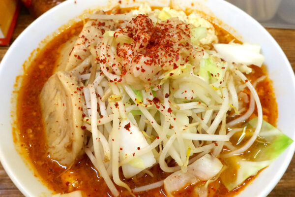 県庁前「時は豚なり 沖縄58号線店」でニュータンタンメン✕二郎なメニュー・担二郎