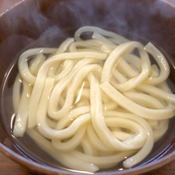 茹でたてうどん
