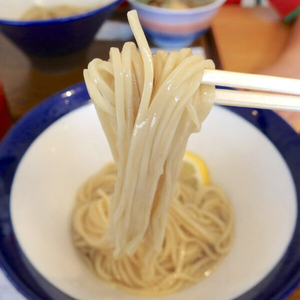 長めの麺