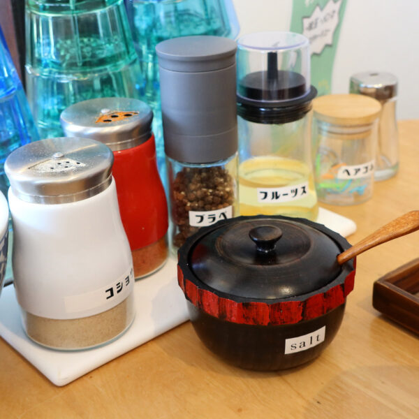 テーブル調味料