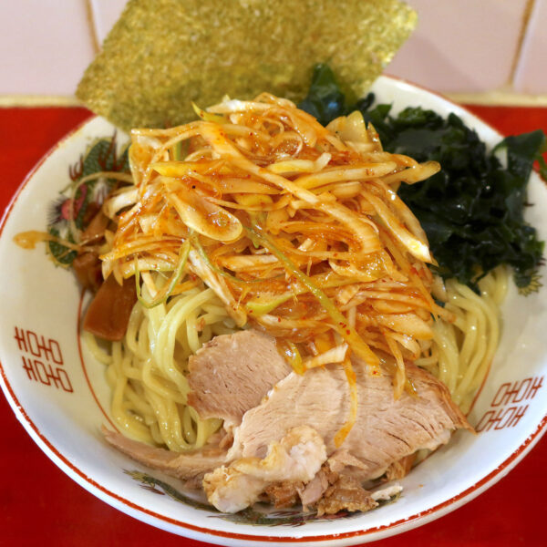 ネギ、わかめ、豚肉