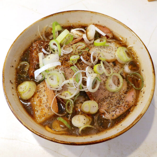 大道ブラック 肉全部のせ(1,400円)