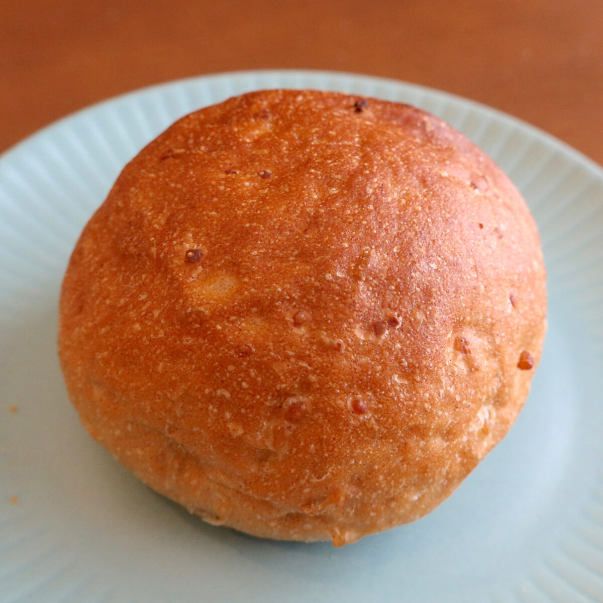 もっちり玄米パン（140円）