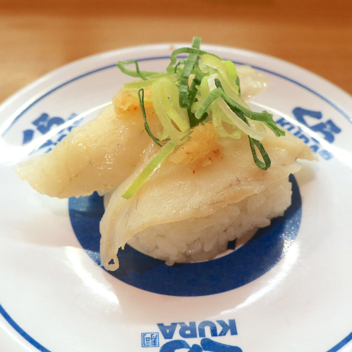 超熟成 まふぐ一貫（120円）