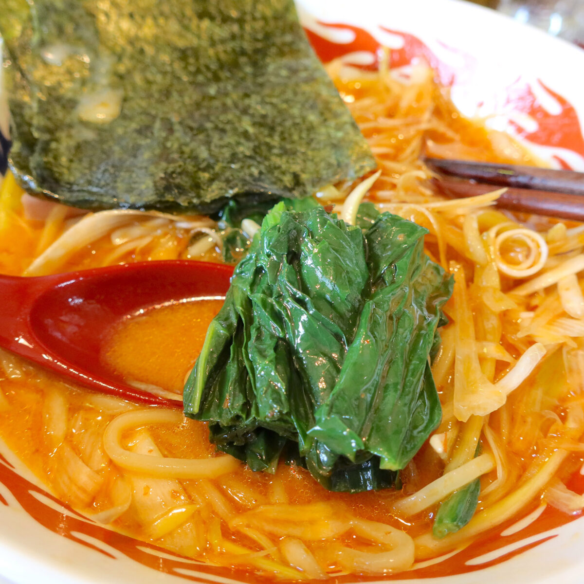 菜っ葉も海苔もたっぷり