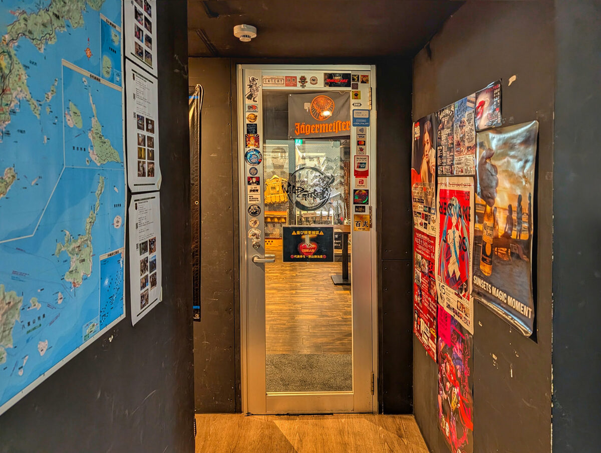 那覇「麺狂浪人 卍」