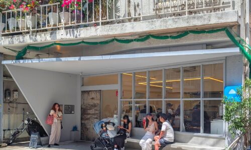 人気の沖縄そば店「EIBUN」が行列だったら近くの「STAND EIBUN」がオススメ