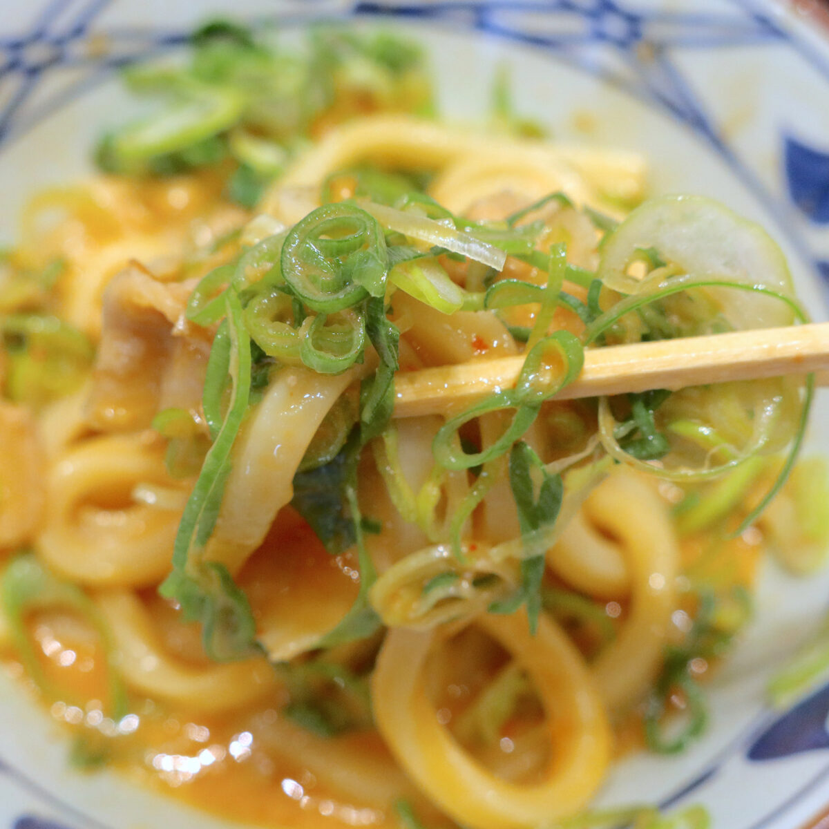 冷やし生姜焼きうどん？