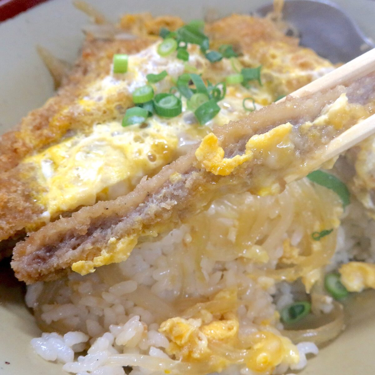 味濃い目のカツがうまい