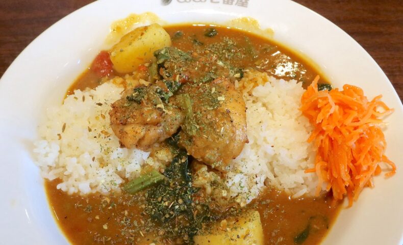 ケララって知ってる？ ココイチの限定・ケララチキンスパイスカレー＋ハーフほうれん草