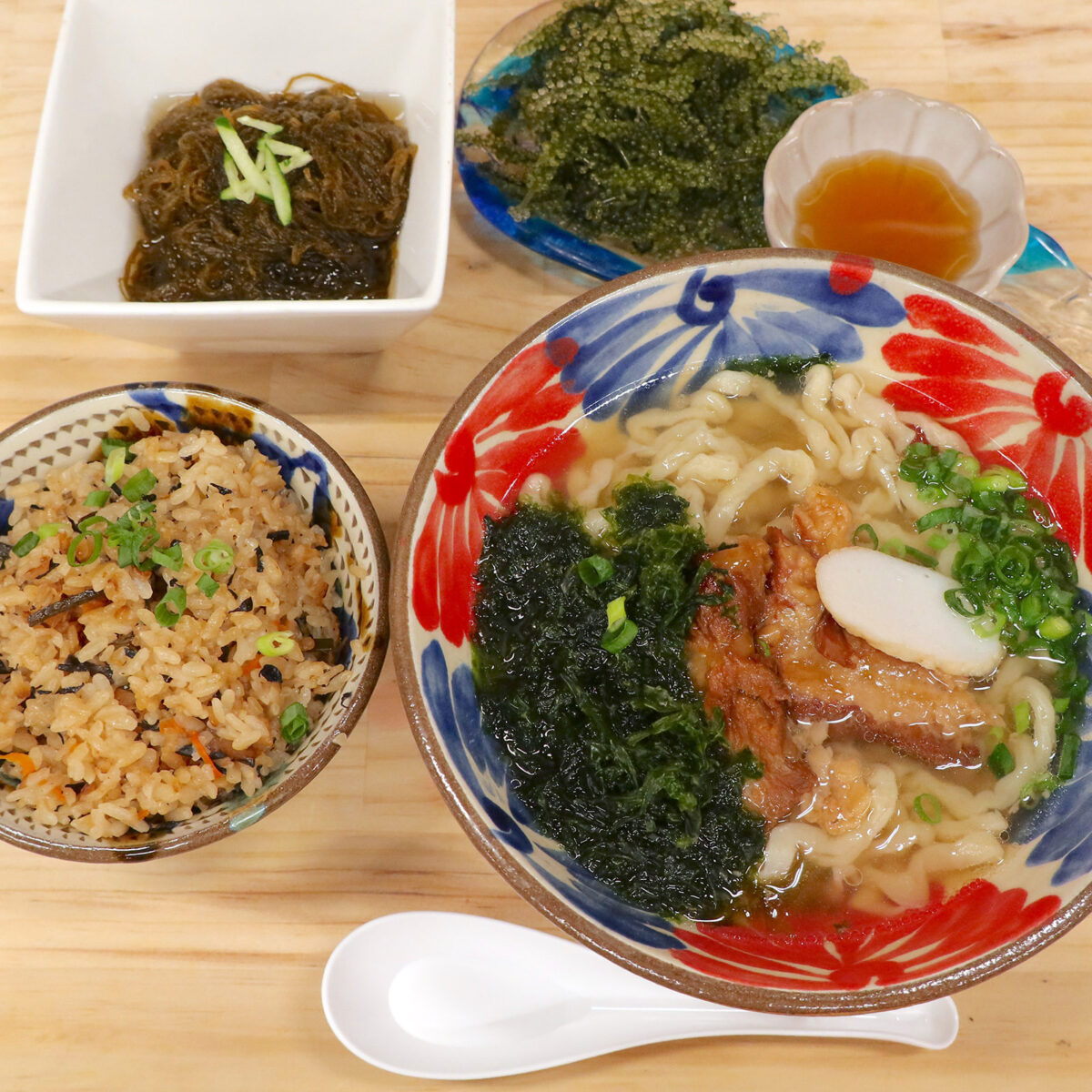 琉球御膳セット的な？