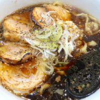 那覇「ポークマン 上間本店」で二郎✕富山ブラックな限定・上間ブラック