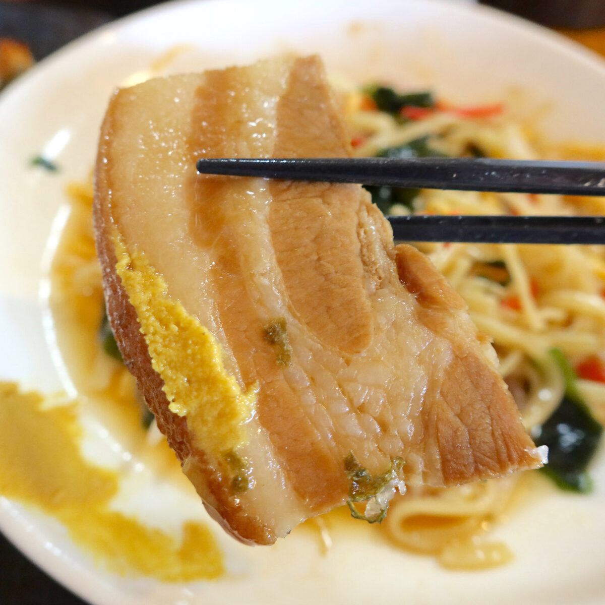 脂もおいしい三枚肉