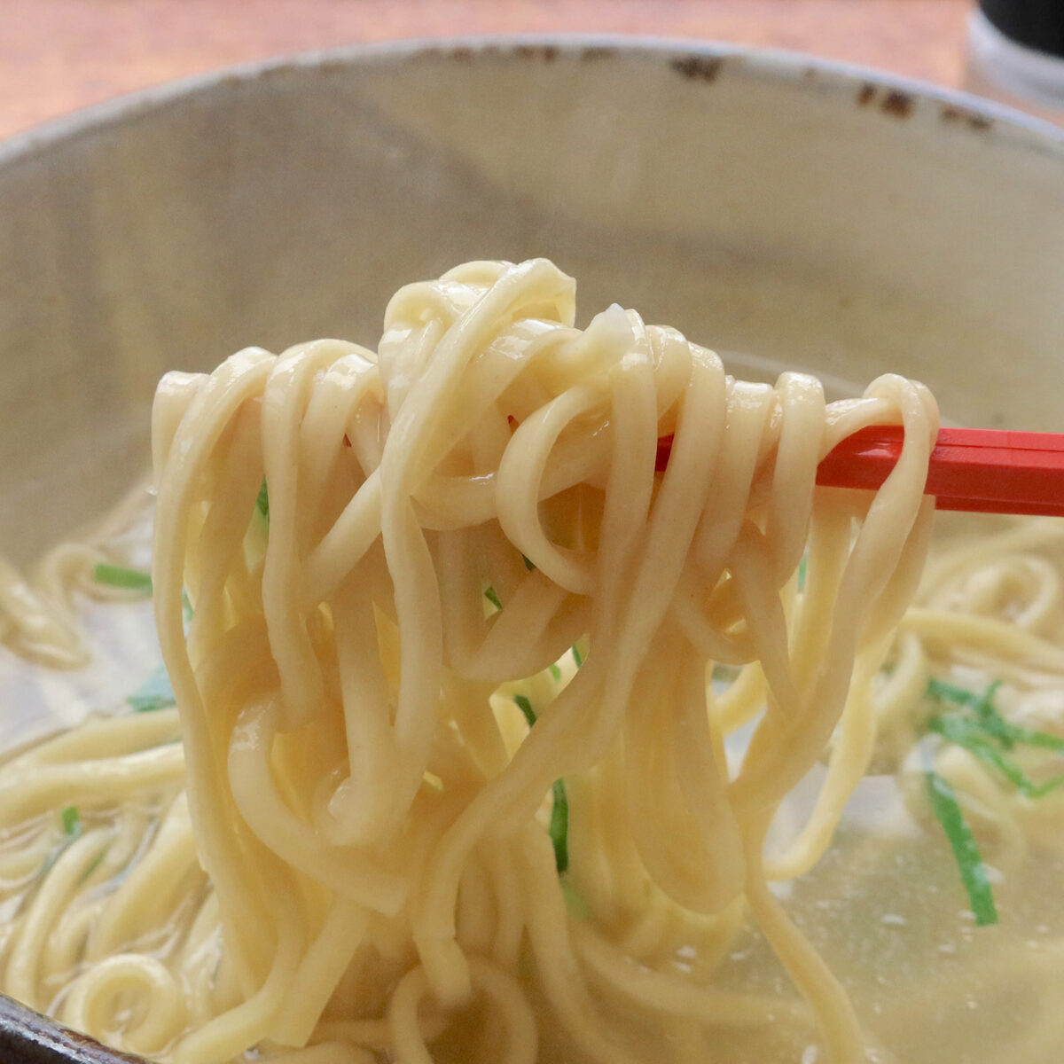 つるり細麺