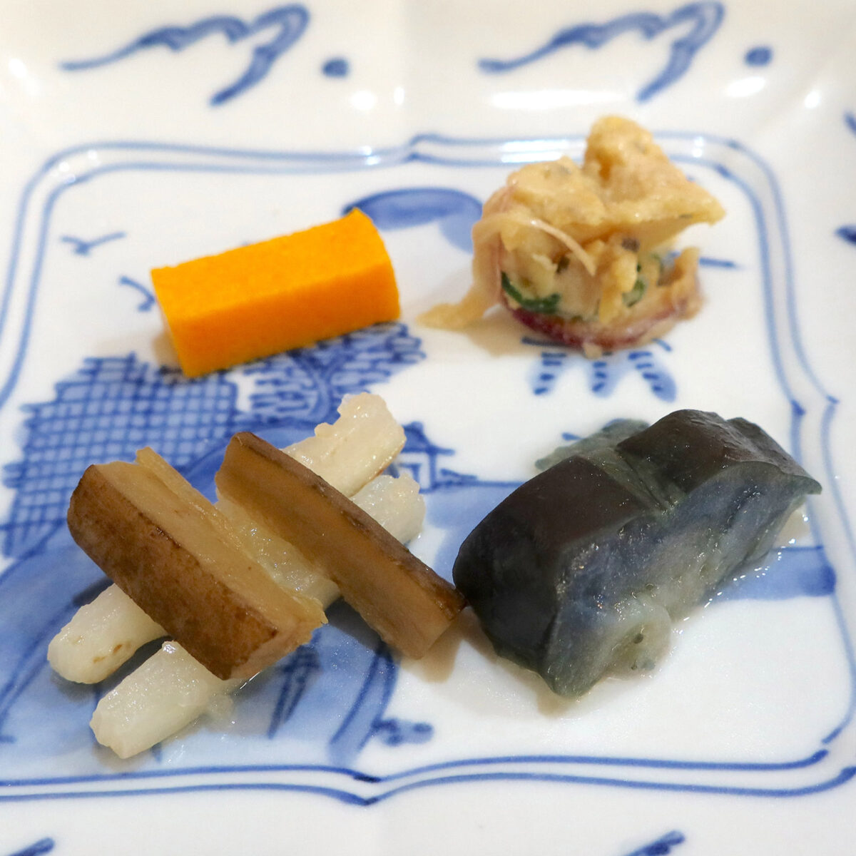 突き出し