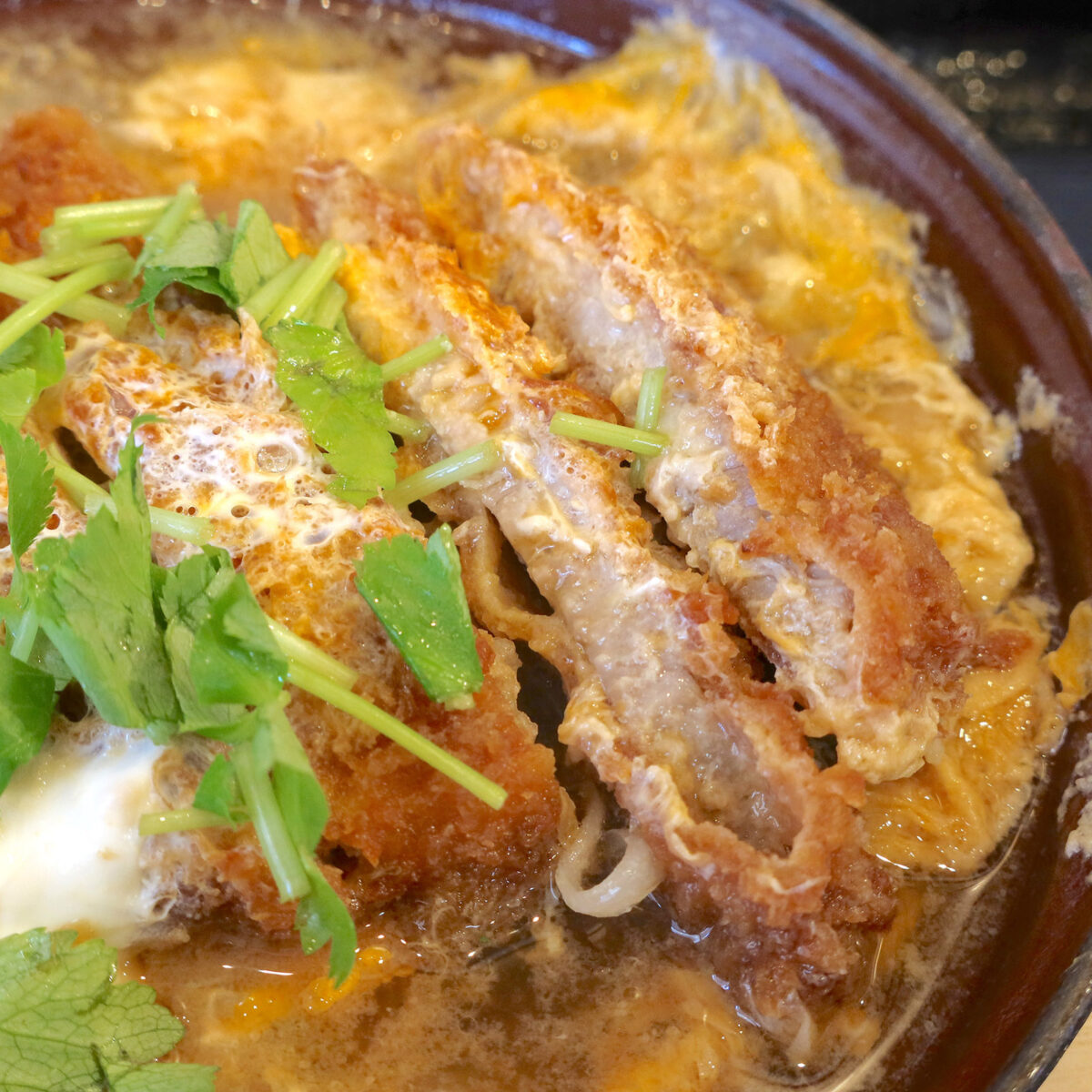 かつさとのトンカツは柔らかい