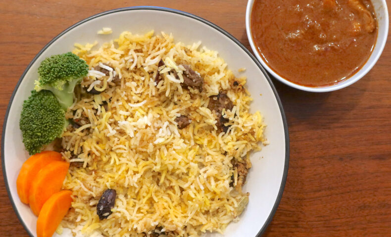京都「INDIA GATE」 骨付きマトンビリヤニ&東京「エリックサウス」 南インド風チキンカレーのかけ合わせランチ