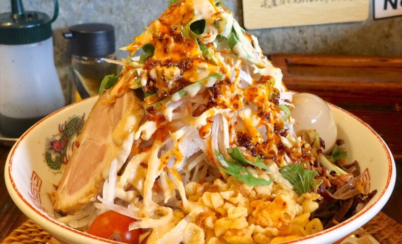 牧志「麺屋 雉虎」で今年もおいしい白胡麻冷やし中華！ キジトラヒヤチュー