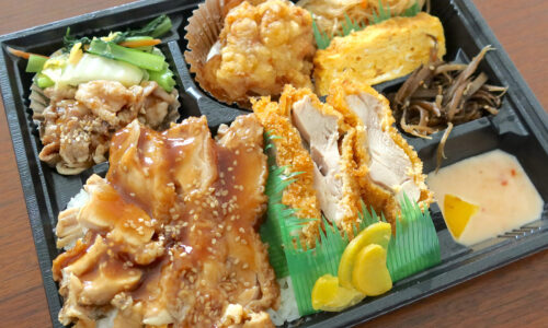 那覇・安謝のお弁当屋さん「MATSU屋」で鶏肉がたくさん入ったオールスター弁当