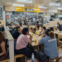 沖縄に道頓堀？ 牧志公設市場２階「まちぐゎー食堂 道頓堀」で麻婆丼