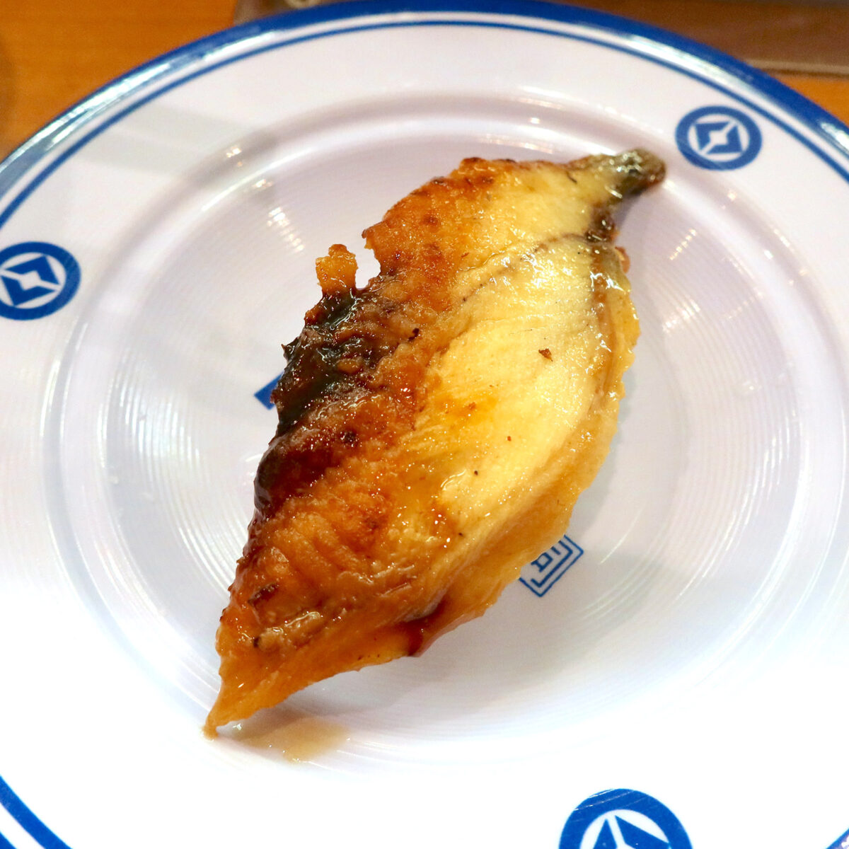 浜名湖産 特上うなぎ（390円）