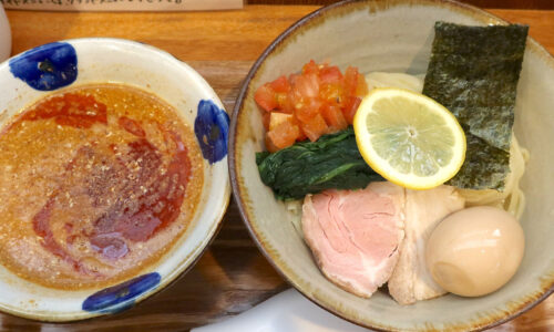那覇「ラーメン 志のわ」で肉味噌の香ばしさがおいしい限定・担々つけ麺 味玉つき