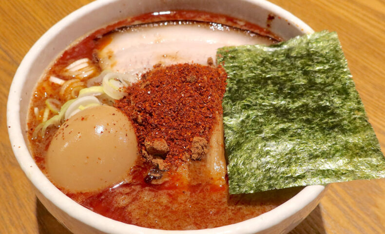 ニューオープン！ 美栄橋「麺処 井の庄 那覇」で辛辛魚らーめん＋味玉