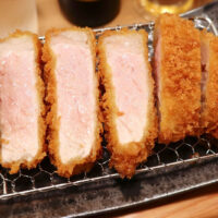 リニューアルオープン! 「炊き立て土鍋ごはん とんかつ太郎」で特上ロースかつ定食