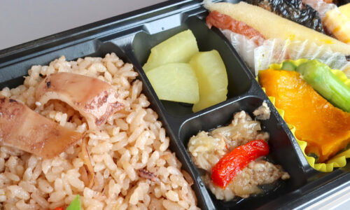 函館みかどの「はこだて四季彩幕の内」は北海道らしい構成でおいしかった!